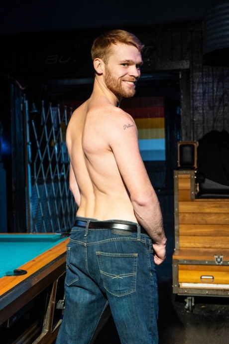 Bromo performed by Calhoun Sawyer, Nic Sahara Nude Pics