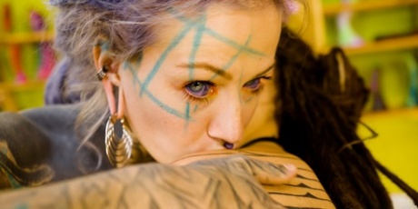 Evil Angel performed by Anuskatzz, Wildwuxx Hot Pictures