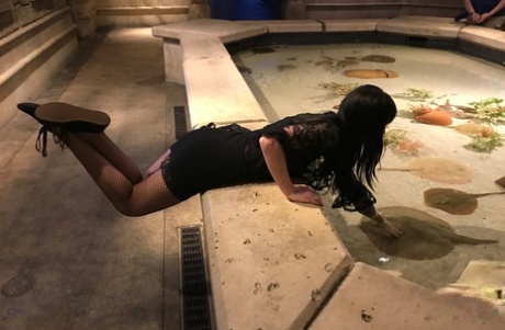 夏洛特-萨特表演的《ATK 女朋友》 裸体画廊