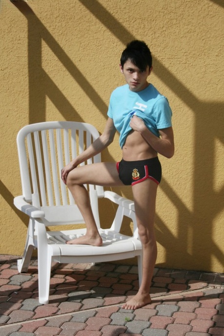 Boy Fun starring Diego Starr Porn Pics
