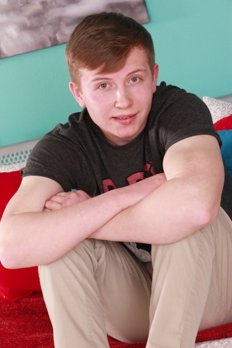 Boy Fun featuring Freddy Valor Hot XXX