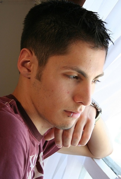 Ragazzo divertente Andy Cortez