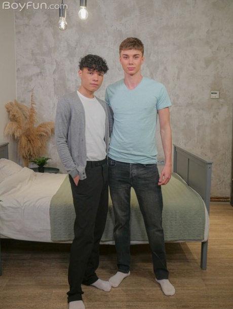 Boy Fun performed by Andrew Lepy Naked Photos