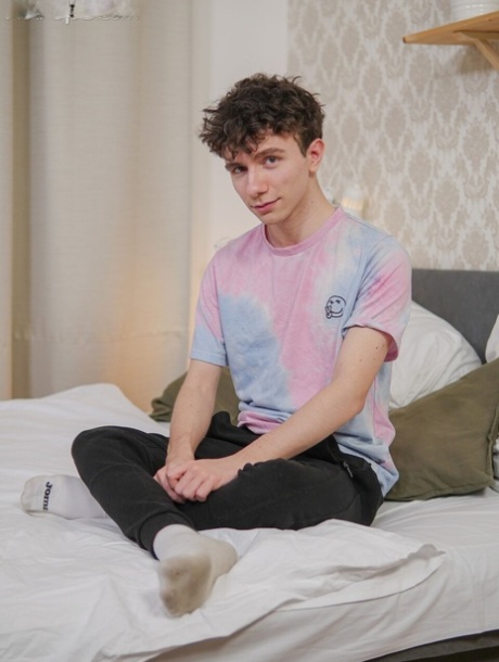 Boy Fun performed by Kai Danvers XXX Pictures