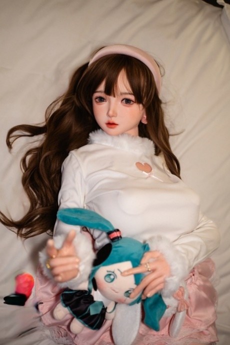 KanaDoll Naked Pics
