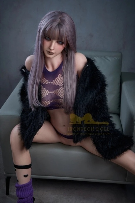 Mai Love Doll Nude Gallery