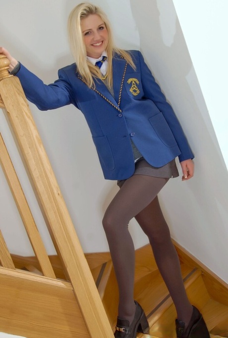 College Uniform performed by Milly Hedgland Sex Photos