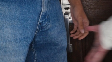 Mile High Media performed by Alex Jones, Hollywood Cash Porn Pics