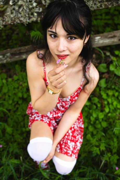 Grooby Girls performed by Cailey Katts Nude Images