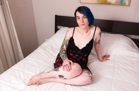 Femout XXX featuring Ivy Addams Nude Images