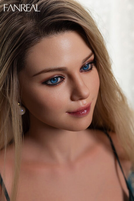 Sex Doll Queen Naked XXX