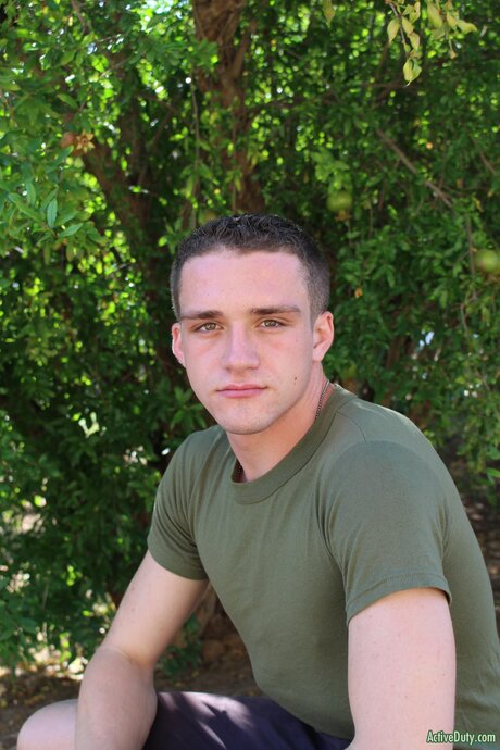 Active Duty featuring Brett Armstrong XXX Porn Pics
