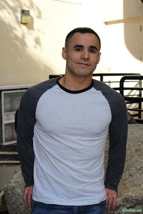 Active Duty performed by Logan III Porn Photos
